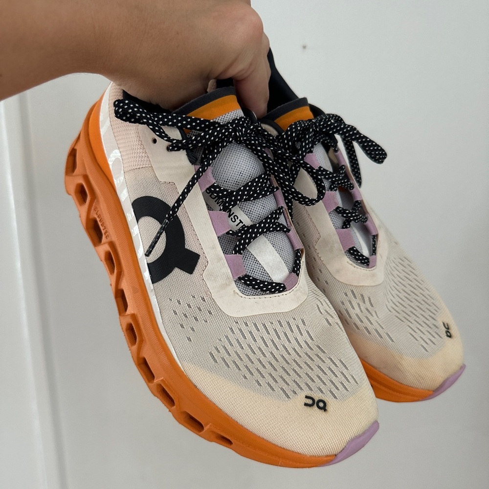 On Women’s Cloudmonster